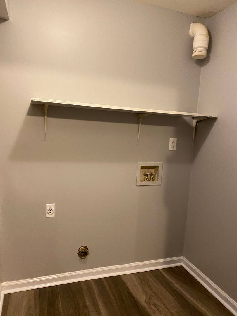 Apartment for rent at 3875 NE Dr, Clarksville, TN 37040