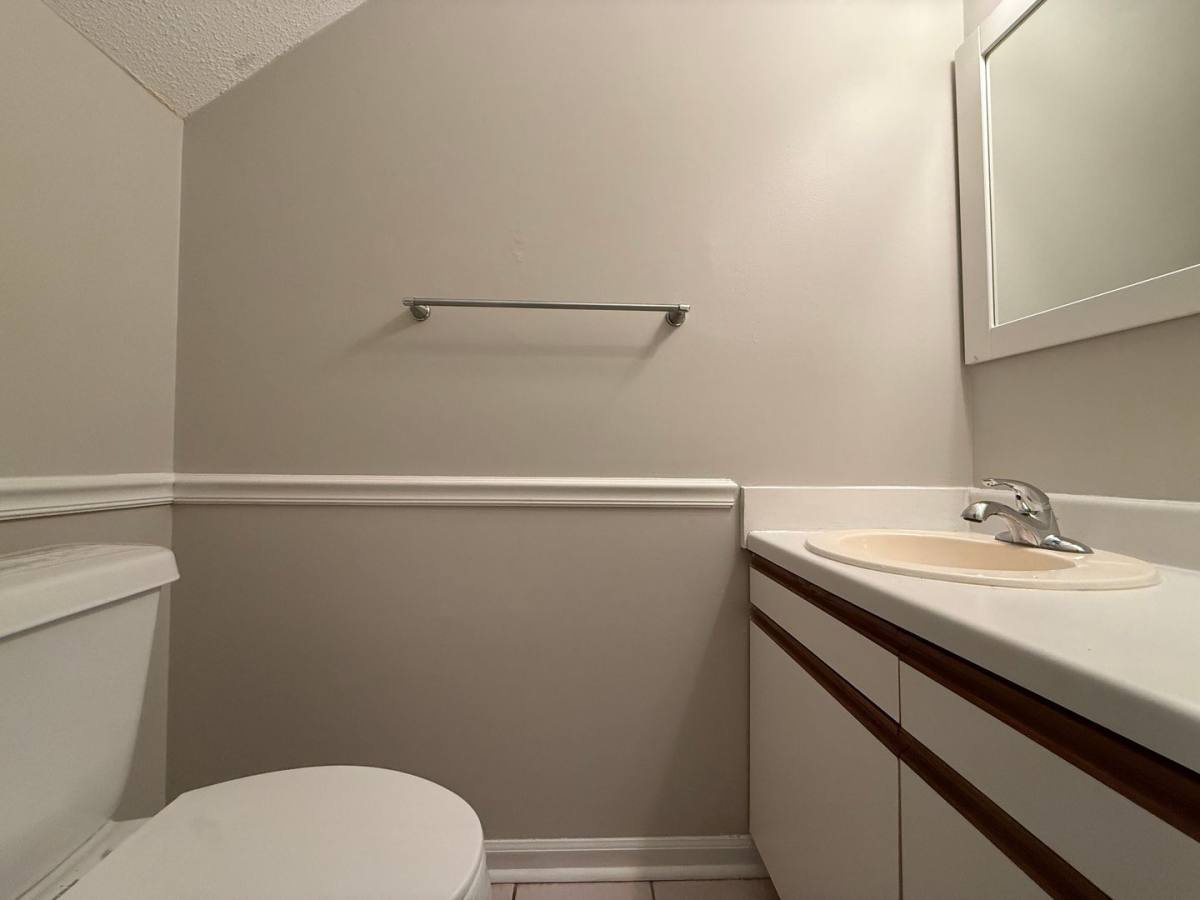 Townhouse for rent at 2233 Stonecutter Dr, Winston Salem, NC 27103