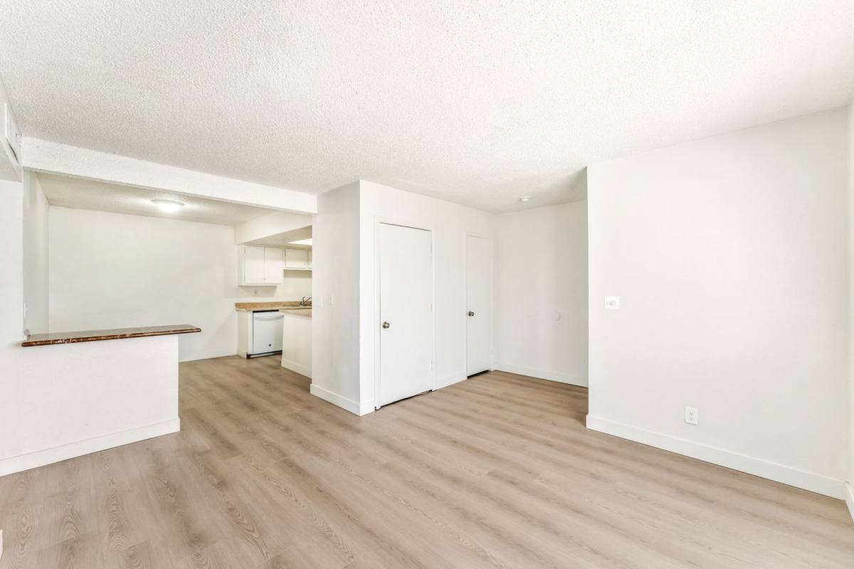 Apartment for rent at 5309 W Cheyenne Ave, Las Vegas, NV 89108