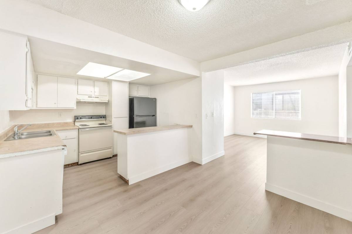Apartment for rent at 5309 W Cheyenne Ave, Las Vegas, NV 89108