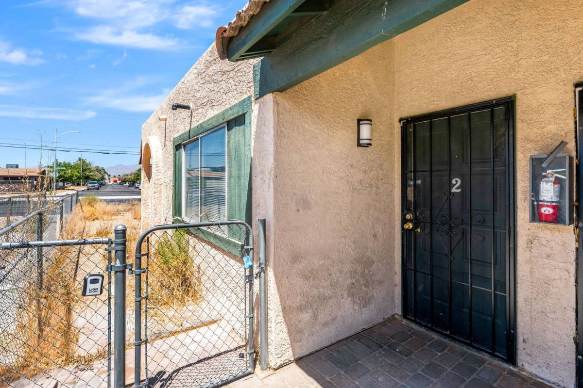 Apartment for rent at 5309 W Cheyenne Ave, Las Vegas, NV 89108