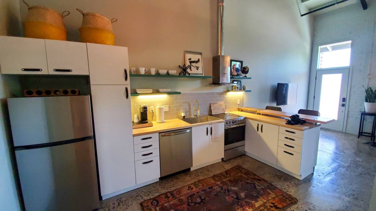 Apartment for rent at 1020 E 6th St, Little Rock, AR 72202