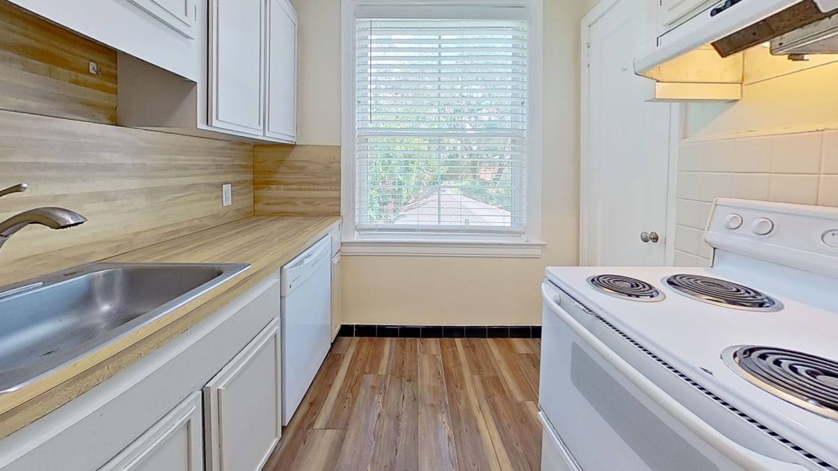Apartment for rent at 1245 Belmont Terrace, Jacksonville, FL 32207