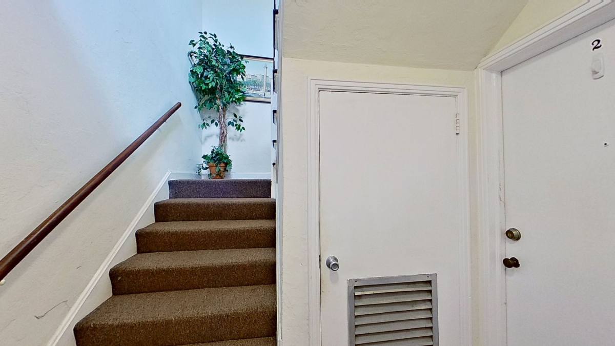 Apartment for rent at 1245 Belmont Terrace, Jacksonville, FL 32207