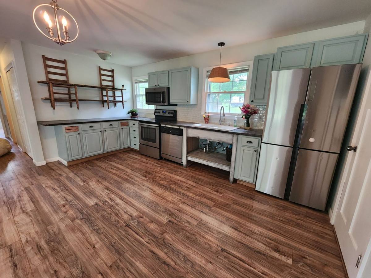 House for rent at 702 Meade Dr, Spring Hill, TN 37174