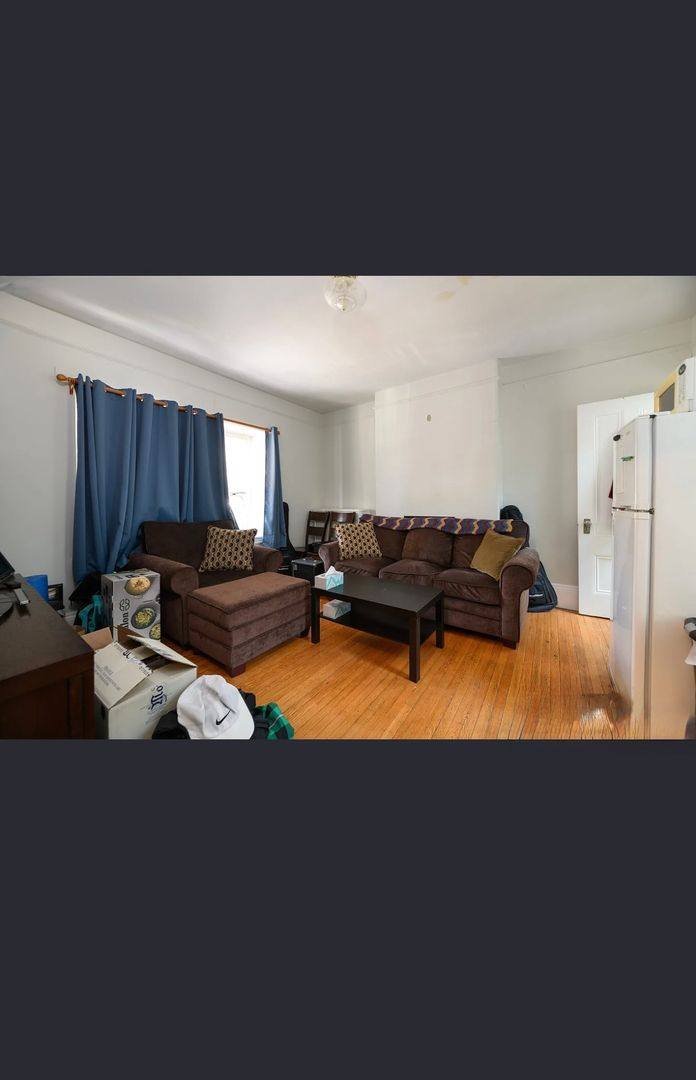Apartment for rent at 124 Summer St 49-53 Laurel, Somerville, MA 02143