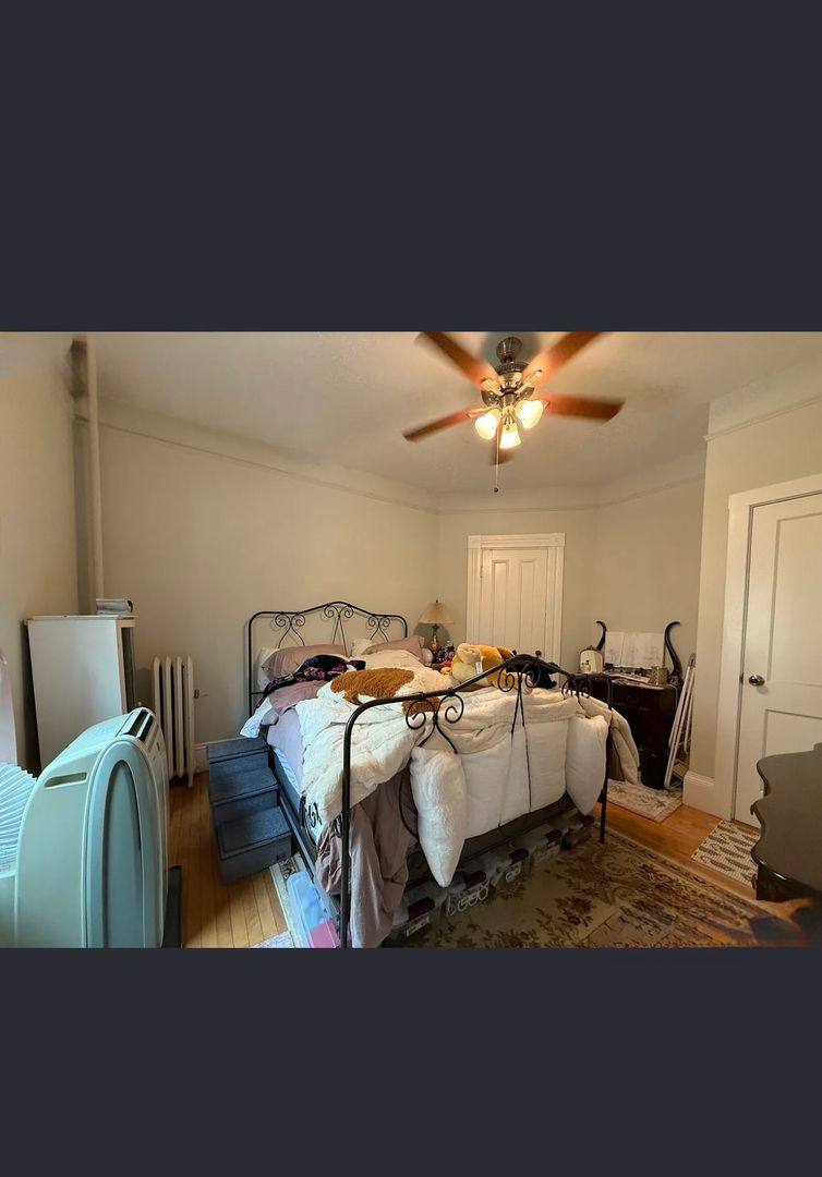 Apartment for rent at 124 Summer St 49-53 Laurel, Somerville, MA 02143