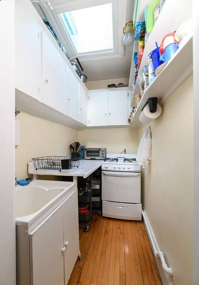 Apartment for rent at 124 Summer St 49-53 Laurel, Somerville, MA 02143