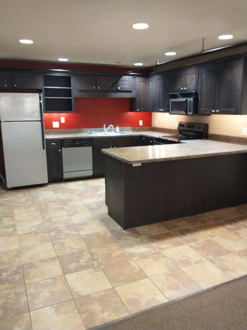 Apartment for rent at 308-340 Glencoe Ave, Waterloo, IA 50701