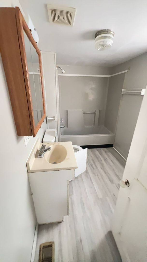 House for rent at 2017 N Glenwood Ave, Muncie, IN 47303