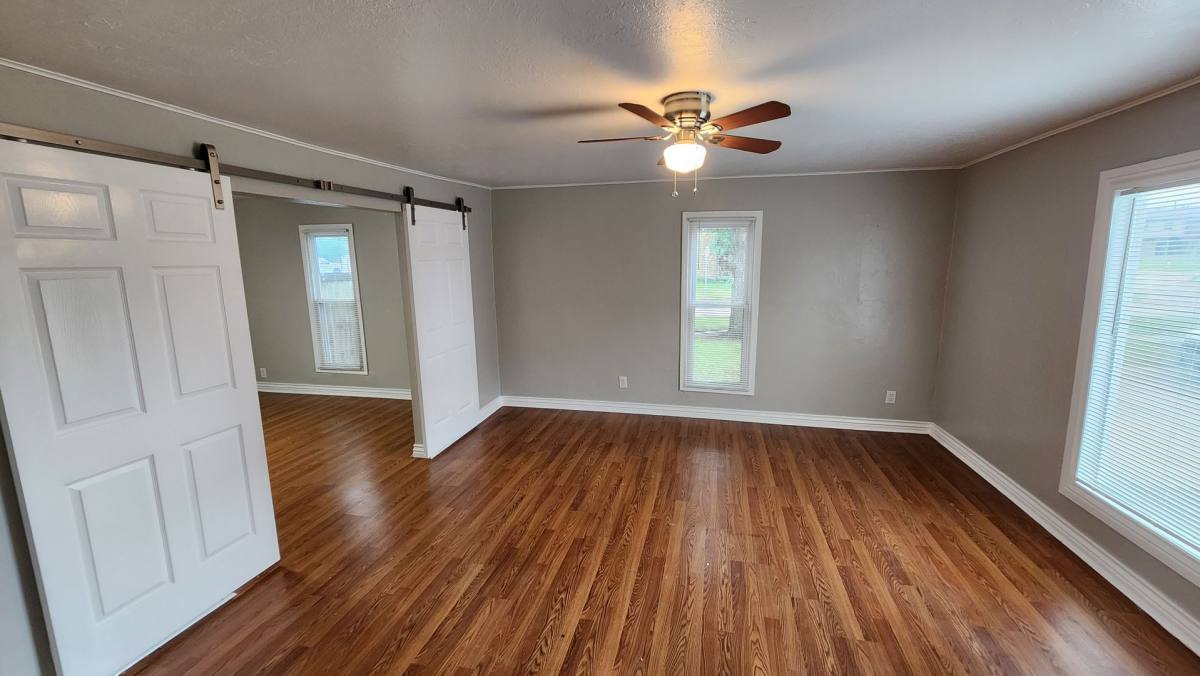 House for rent at 225 E Edwards St, Edmond, OK 73034