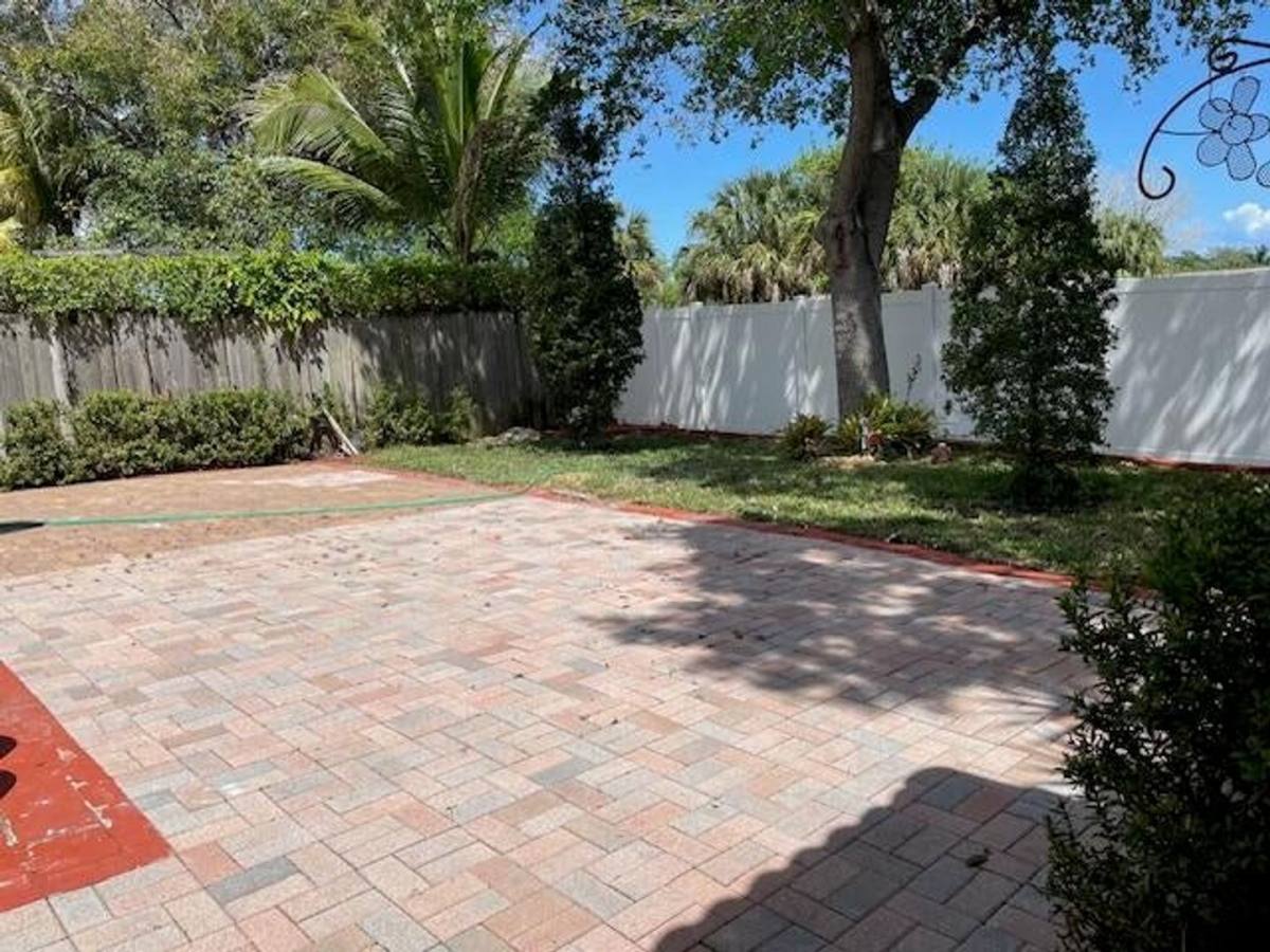 House for rent at 6352 NW 36th Ave, Pompano Beach, FL 33073