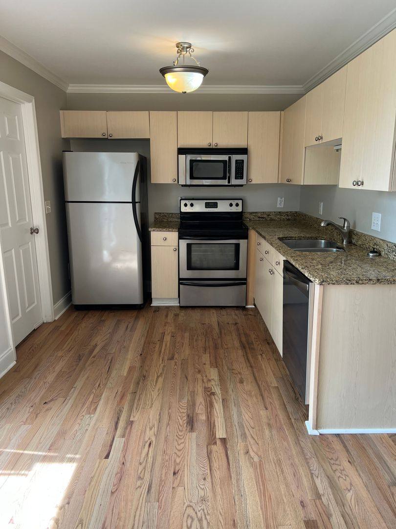 Townhouse for rent at 25 C Brockman Dr, Charleston, SC 29412