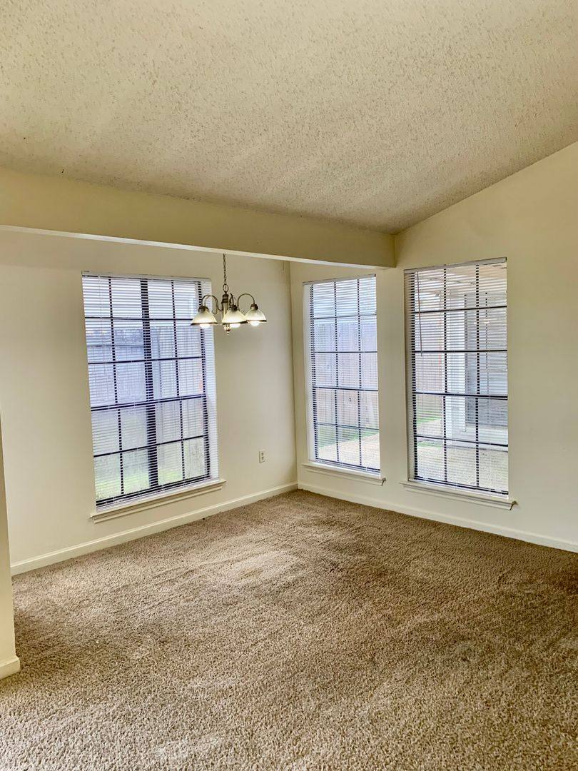 Apartment for rent at 16072-74, 16082-84 Derby, Baton Rouge, LA 70816