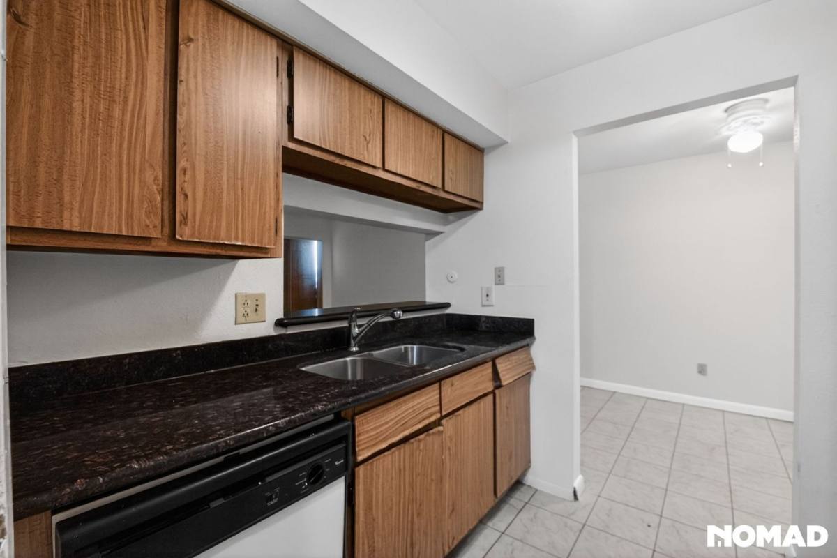 Condo for rent at 12502 Ashford Meadow Dr, Houston, TX 77082