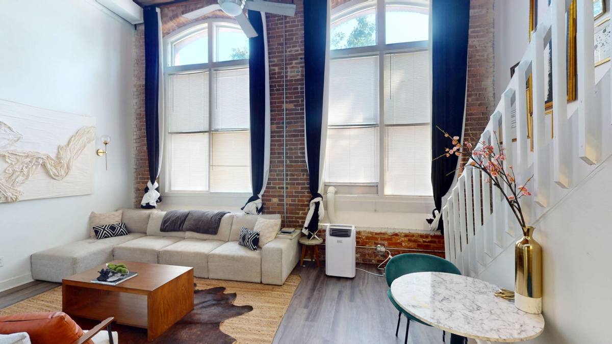 Condo for rent at 201 Hoskins Rd, Charlotte, NC 28208