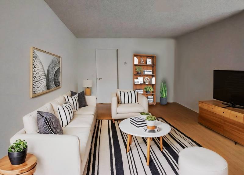 Apartment for rent at 123 S Catalina St, Los Angeles, CA 90004