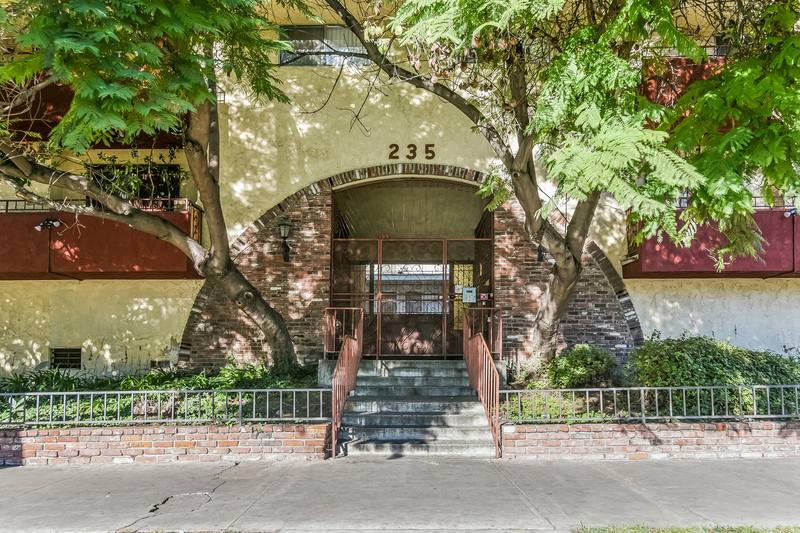 Apartment for rent at 235 S Rampart Blvd #201, Los Angeles, CA 90057