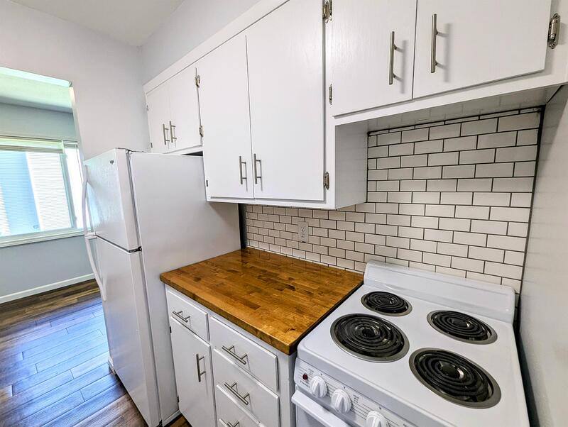 Apartment for rent at 306 Central Dr, Pella, IA 50219