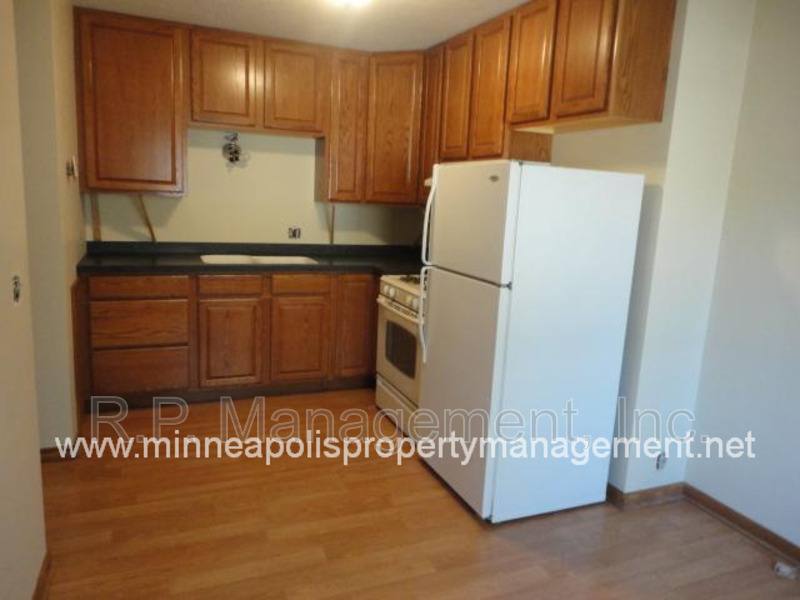 Apartment for rent at 4200 Valley View Rd #C, Minneapolis, MN 55424