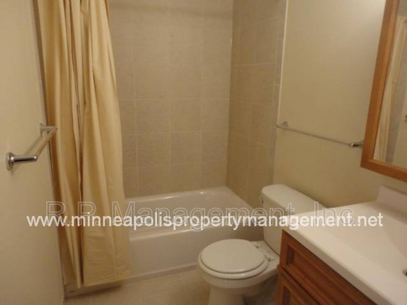 Apartment for rent at 4200 Valley View Rd #C, Minneapolis, MN 55424