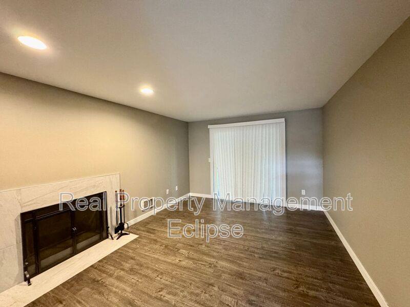 Condo for rent at 921 130th St SW #A101, Everett, WA 98204