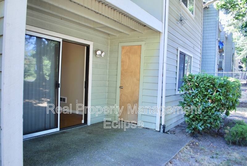 Condo for rent at 921 130th St SW #A101, Everett, WA 98204