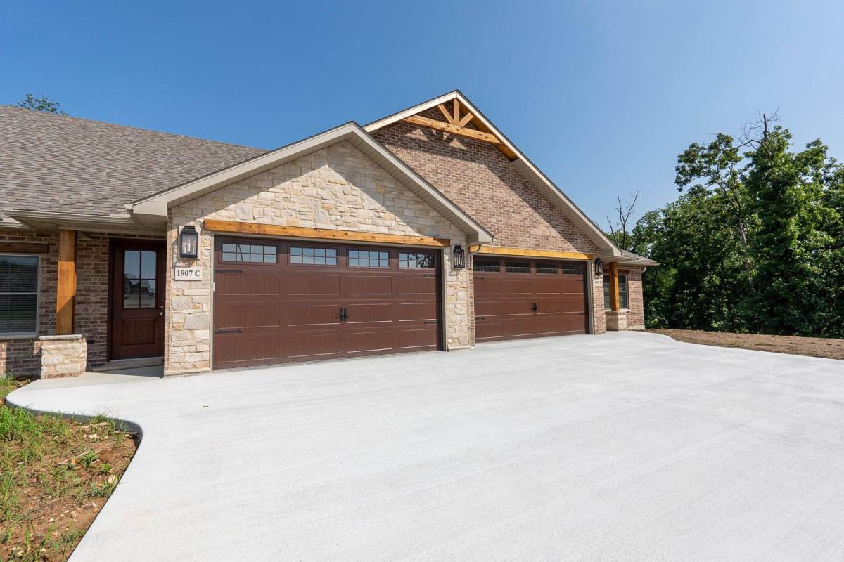 Townhouse for rent at 1907 St Matthews, Rolla, MO 65401