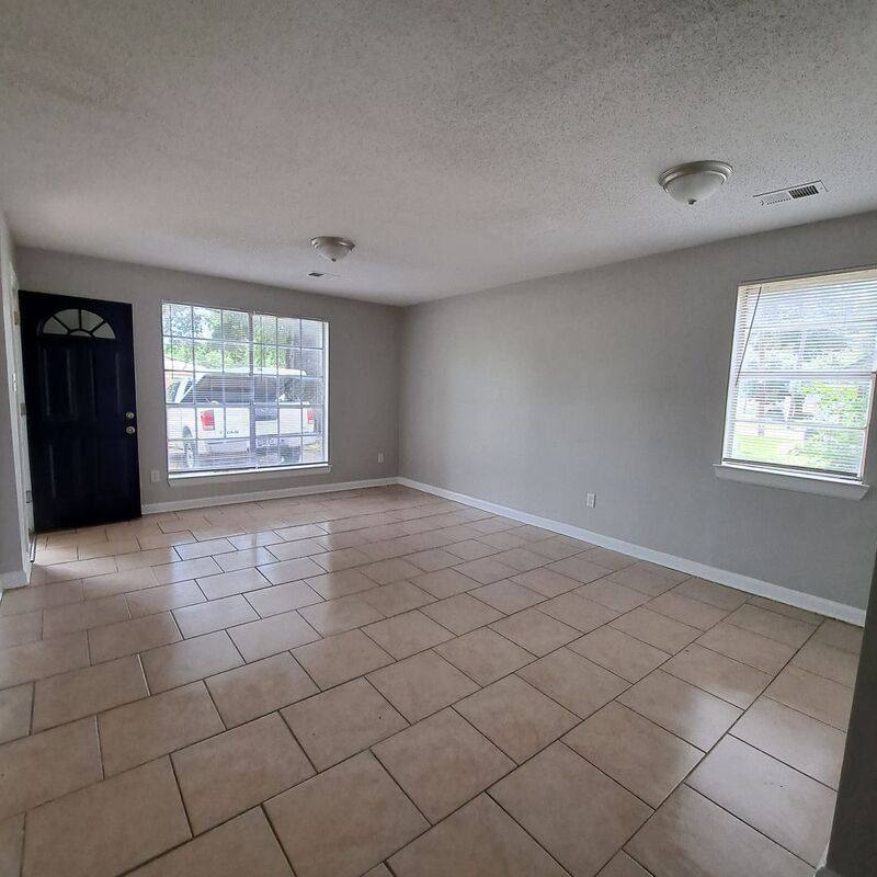 House for rent at 1397 N Graham St, Memphis, TN 38122