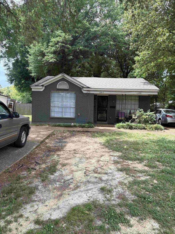 House for rent at 1397 N Graham St, Memphis, TN 38122
