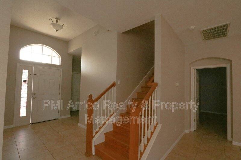 House for rent at 622 Breezeway Court, Brandon, FL 33511
