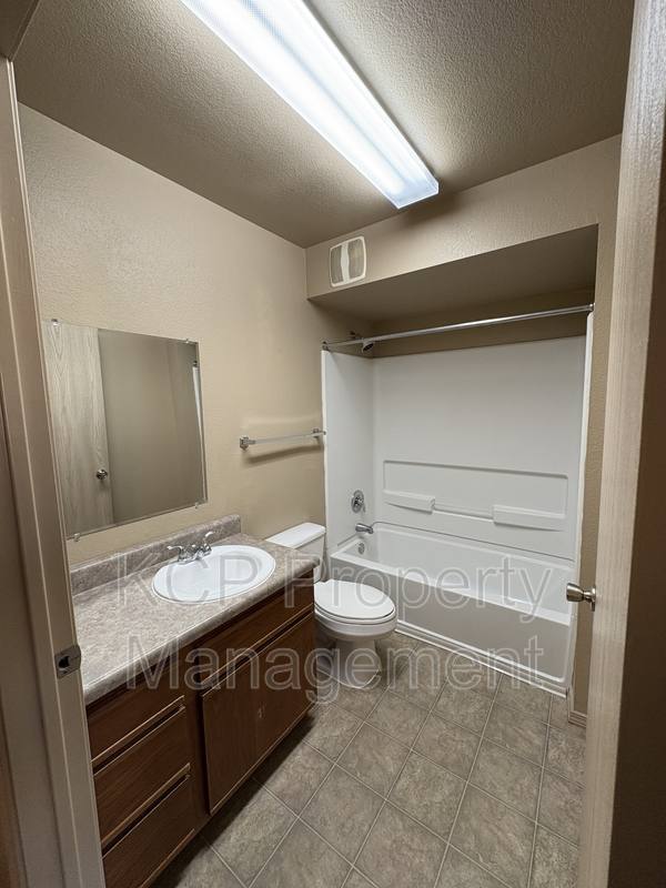 Apartment for rent at 6400 Massard Rd #606, Fort Smith, AR 72903