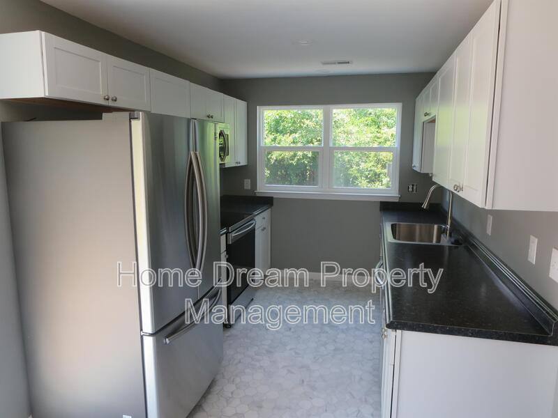 House for rent at 324 2nd St, Colonial Beach, VA 22443