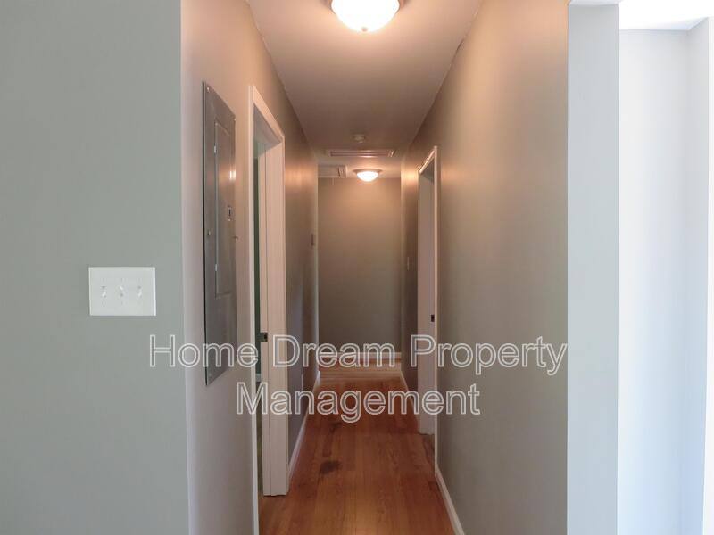 House for rent at 324 2nd St, Colonial Beach, VA 22443