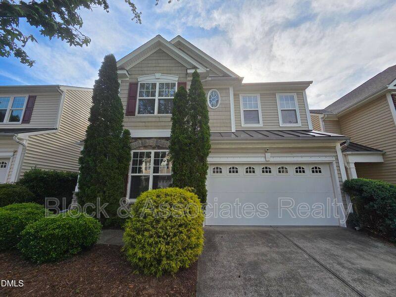 House for rent at 8208 Stone Cellar Dr, Raleigh, NC 27613