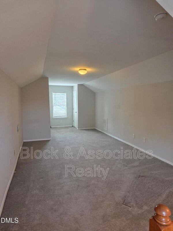 House for rent at 8208 Stone Cellar Dr, Raleigh, NC 27613