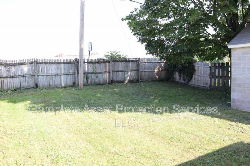 House for rent at 307 Washington St, La Porte, IN 46350