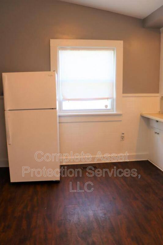 House for rent at 307 Washington St, La Porte, IN 46350