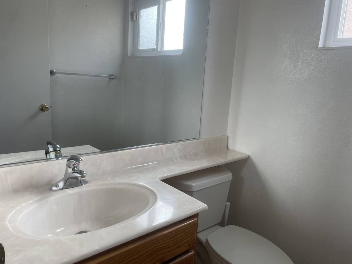 House for rent at 125 Serpentine Dr, Vallejo, CA 94589