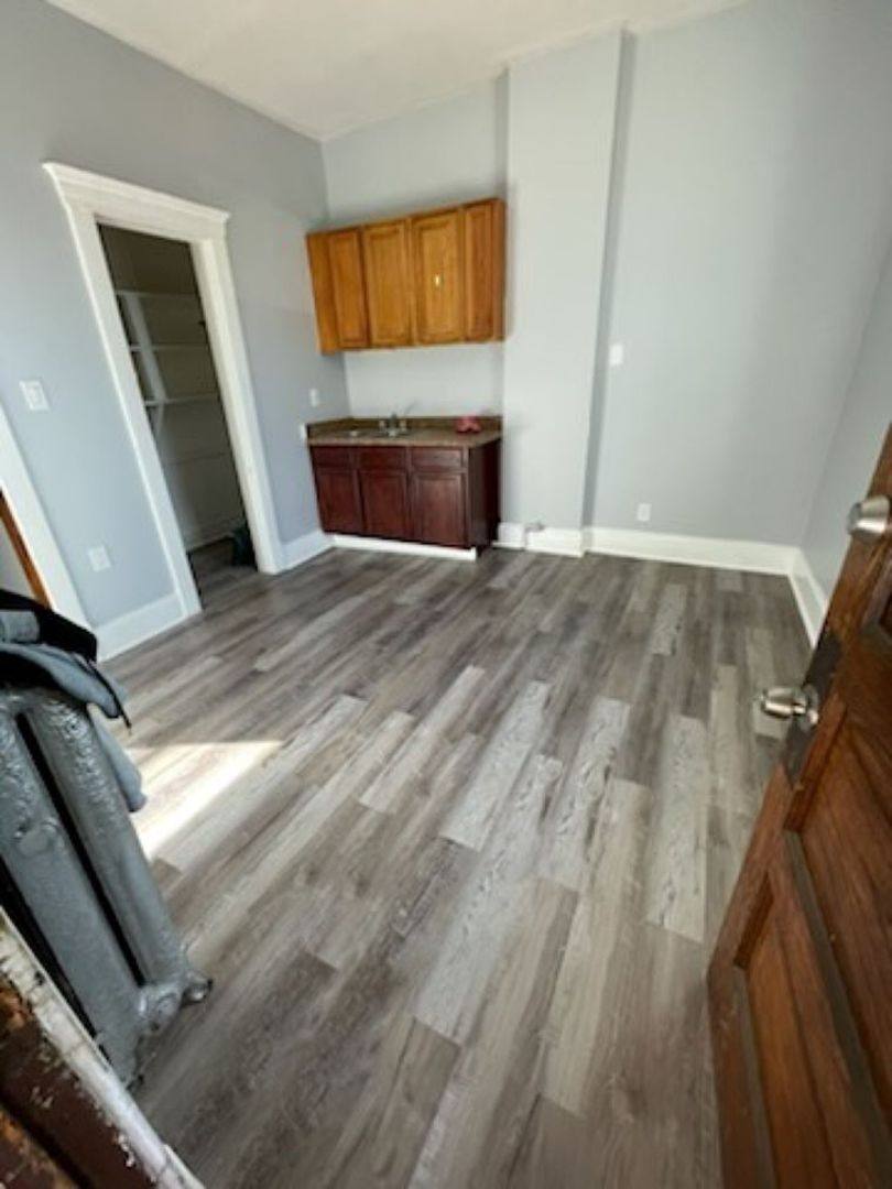 Apartment for rent at 6450-6456 S Parnell, Chicago, IL 60621