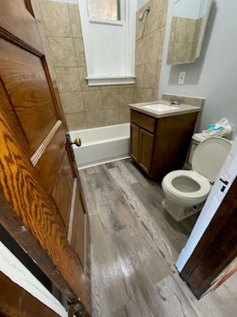 Apartment for rent at 6450-6456 S Parnell, Chicago, IL 60621