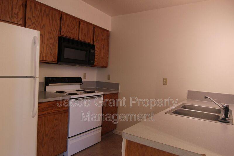 Apartment for rent at 627 Hoopes Ave #1, Idaho Falls, ID 83401