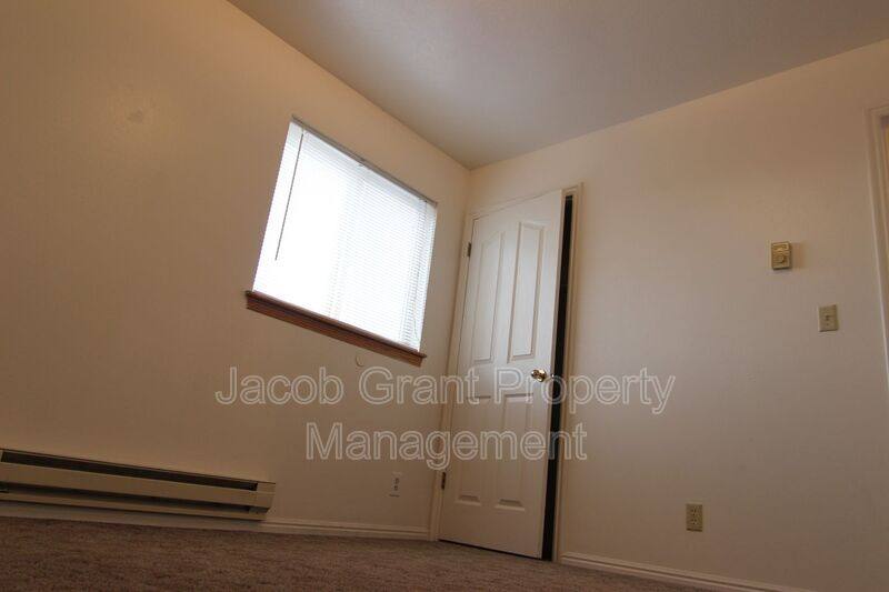 Apartment for rent at 627 Hoopes Ave #1, Idaho Falls, ID 83401