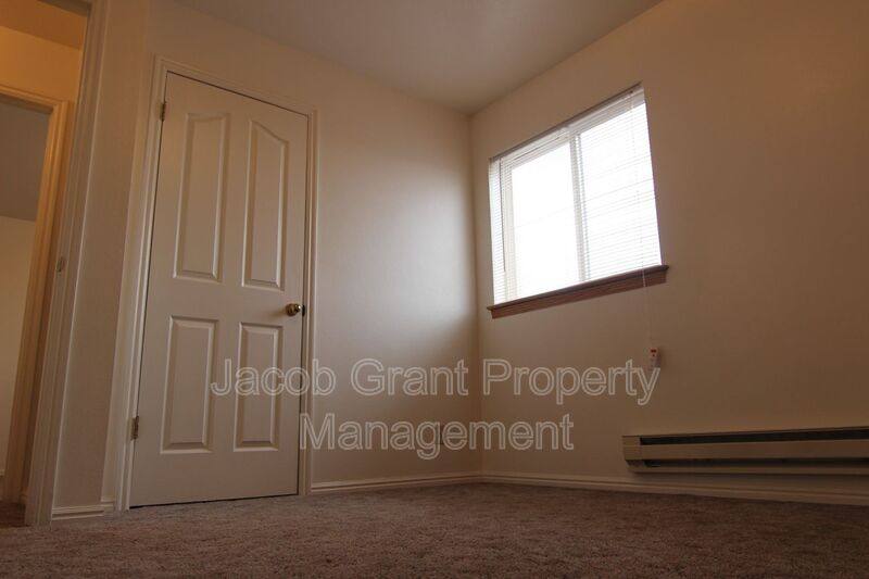 Apartment for rent at 627 Hoopes Ave #1, Idaho Falls, ID 83401