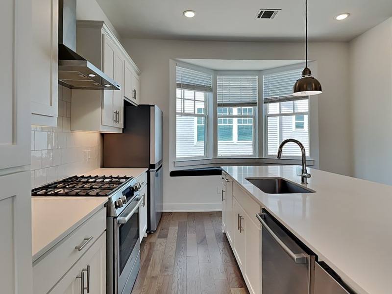 Condo for rent at 645 N Tyler St #302, Dallas, TX 75208