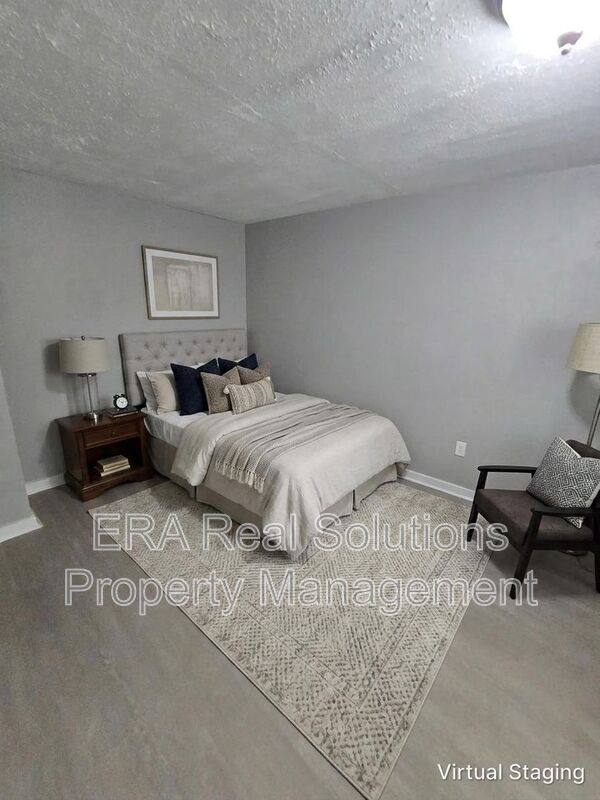 House for rent at 2590 Parkwood Ave, Columbus, OH 43211