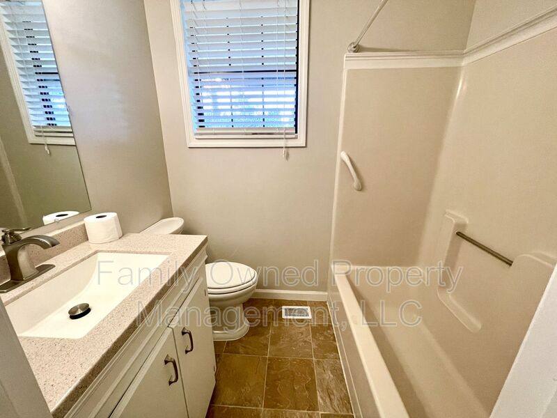 House for rent at 214 New Grade Rd, Moncks Corner, SC 29461