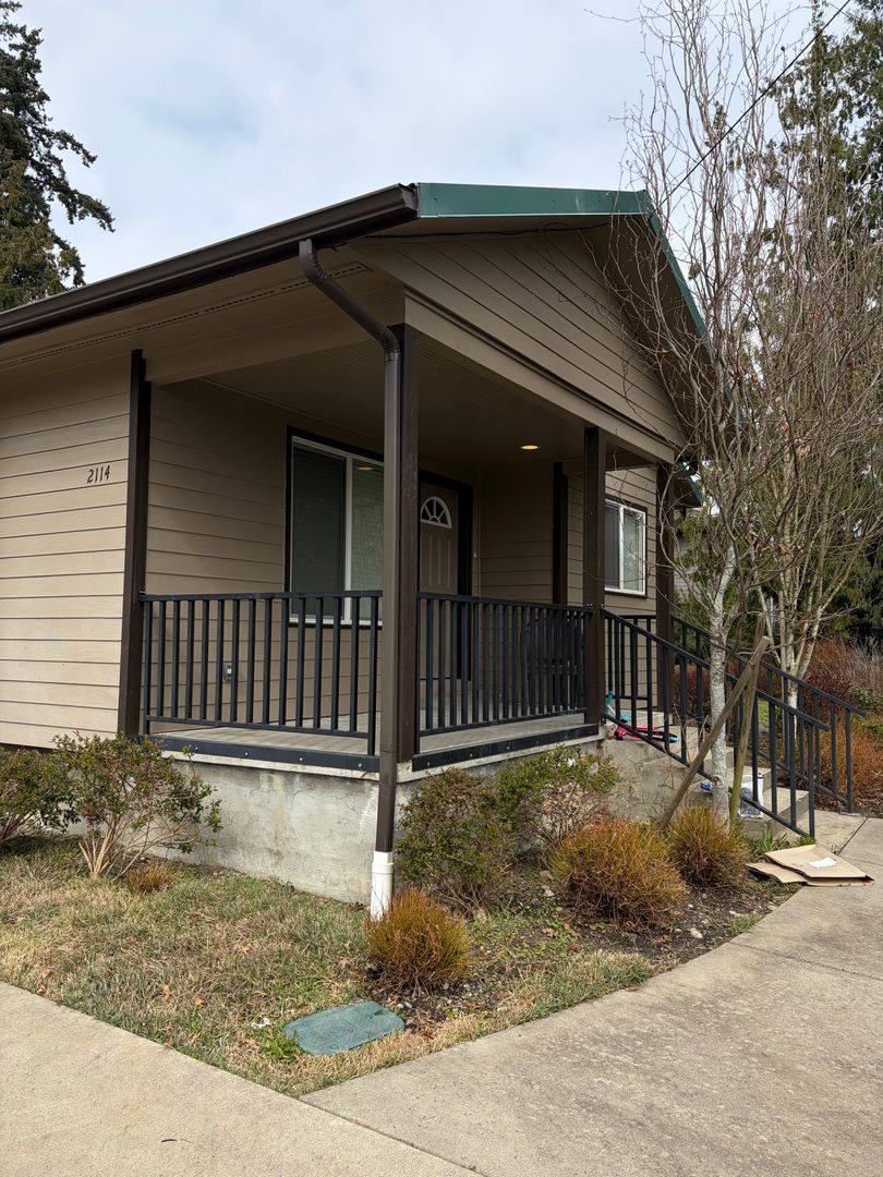 House for rent at 2114 S Fruitland, Puyallup, WA 98371