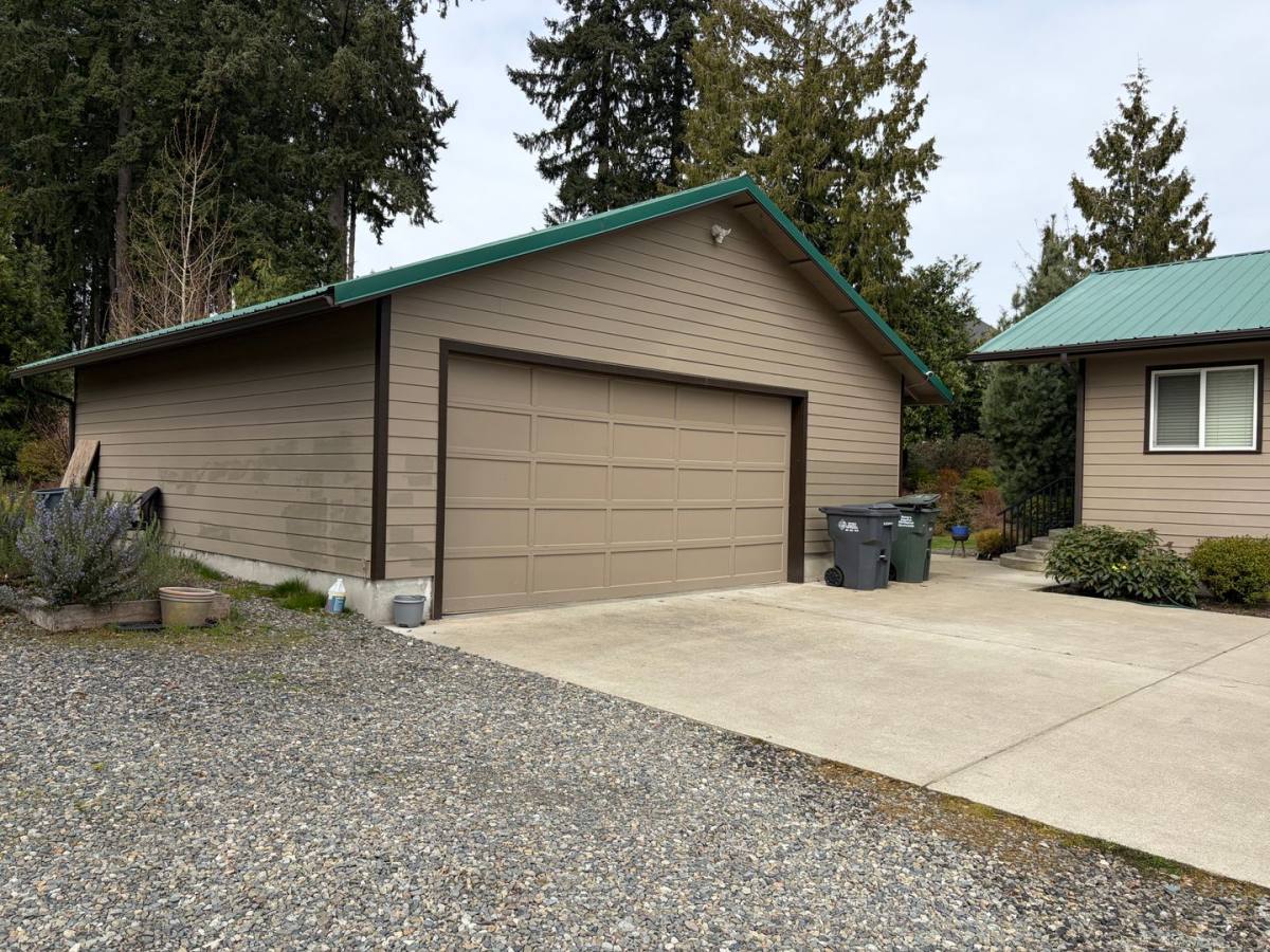 House for rent at 2114 S Fruitland, Puyallup, WA 98371