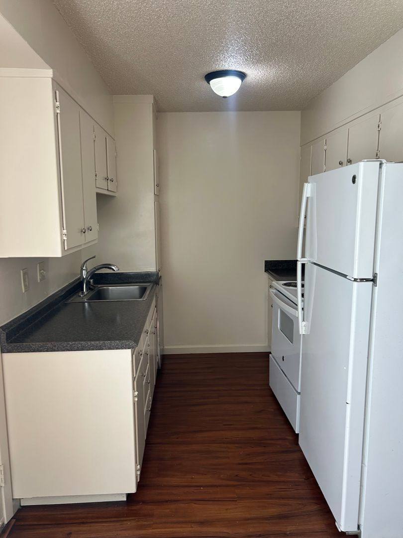 Apartment for rent at 1324 Edwards Ave, Santa Rosa, CA 95401